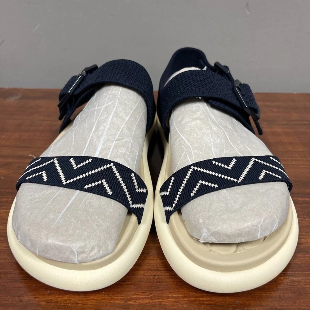 2024 Cool Vivaia Adapt AII Sling Footbed Sandal (Isla) Navy Size 10 (41)